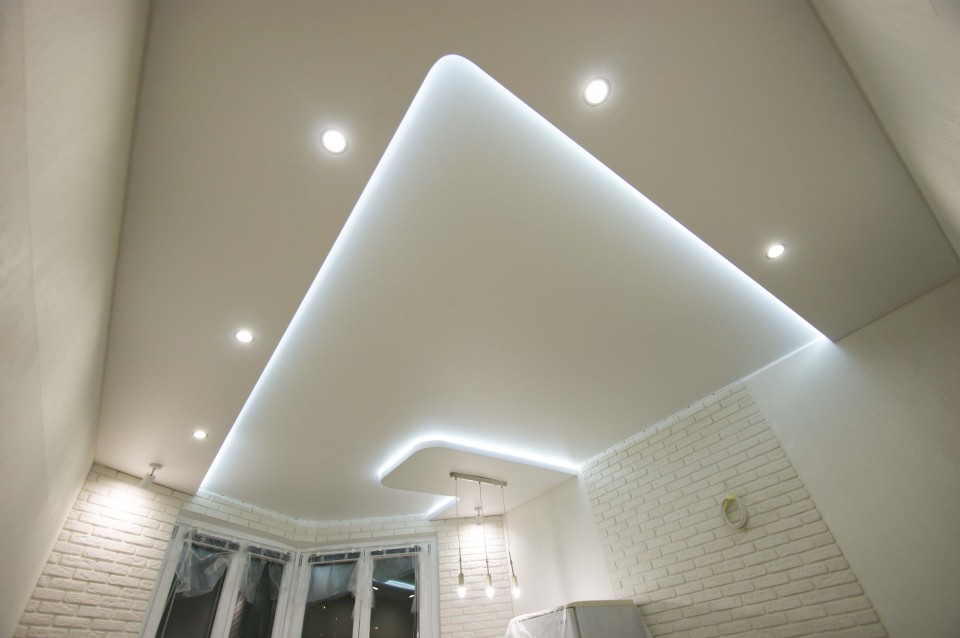 Заказать парящие натяжные потолки в г. Кашин